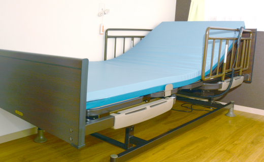 れもんの樹 加美正覚寺_リクライニングベッド